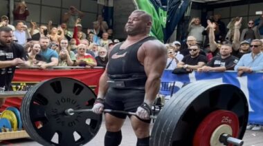 Rauno Heinla 18-inch deadlift World Record July 2023