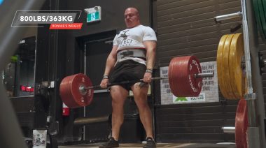 World's Strongest Man Mitchell Hooper performs an 800-pound deadlift.