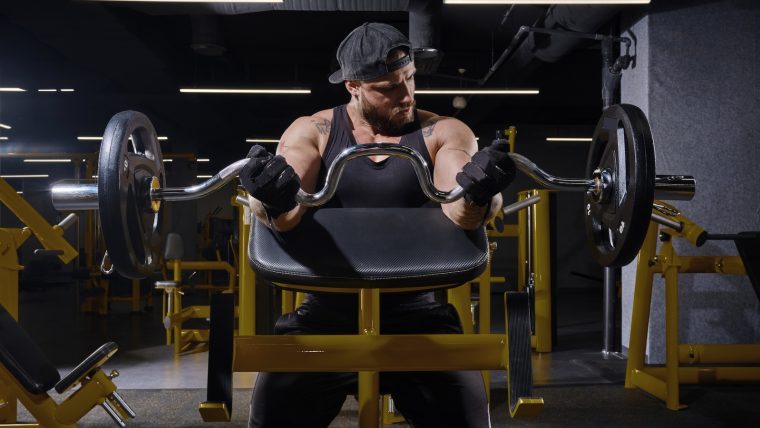 Jay Cutler Demonstrates the Lying French Press for Greater Triceps Gains